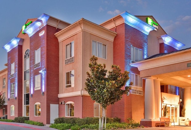 Gallery - Holiday Inn Express Hotel & Suites Ontario Airport-Mills Mall, An Ihg Hotel