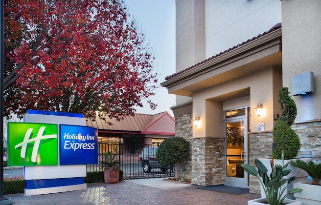 Gallery - Holiday Inn Express Redwood City-Central, An Ihg Hotel