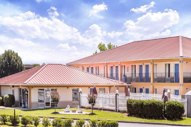 Gallery - Days Inn By Wyndham Augusta Wheeler Road