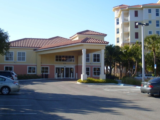 Gallery - Best Western Intracoastal Inn