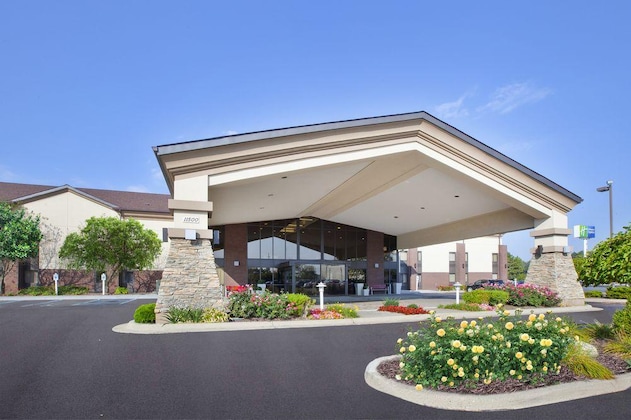 Gallery - Holiday Inn Express Detroit Warren (Gm Tech Ctr)
