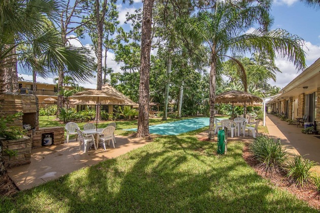 Gallery - Fairways Inn Of Naples