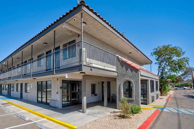 Gallery - Motel 6 Kingman East