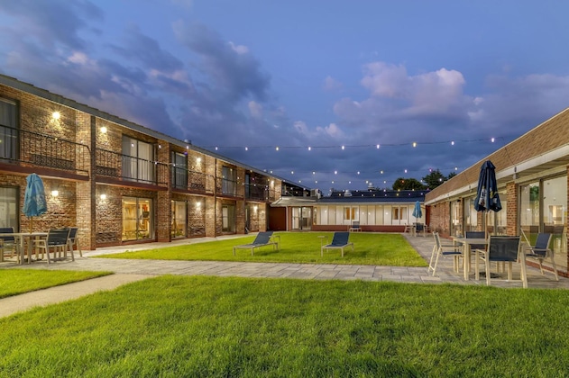 Gallery - Best Western Plus Keene Hotel