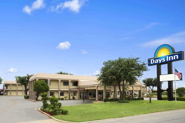 Gallery - Days Inn By Wyndham Dallas Irving