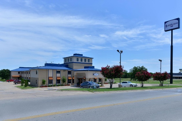 Gallery - Boarders Inn & Suites By Cobblestone Hotels - Ardmore