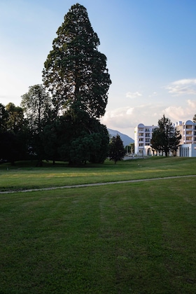 Gallery - Mercure Hotel & Spa Aix-Les-Bains Domaine Marlioz