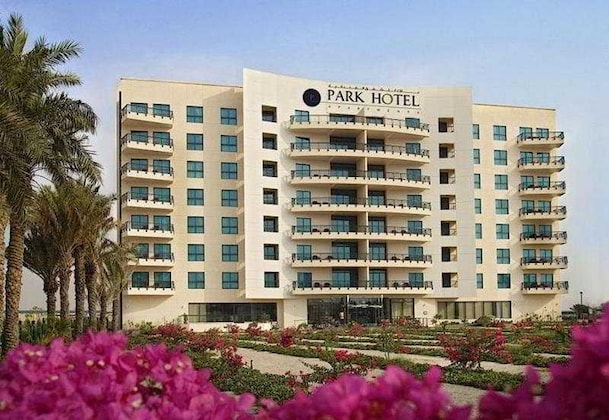 Gallery - Park Apartments Dubai, An Edge By Rotana Hotel