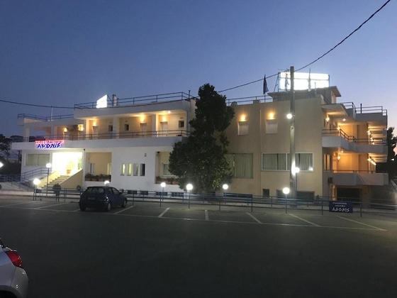 Gallery - Adonis Hotel
