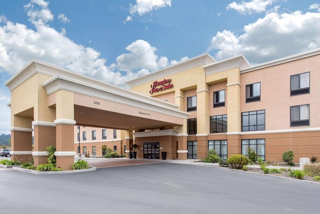 Gallery - Hampton Inn & Suites Arcata