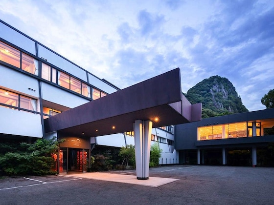 Gallery - Mifuneyama Rakuen Hotel