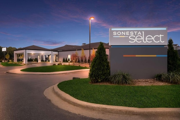 Gallery - Sonesta Select Detroit Auburn Hills