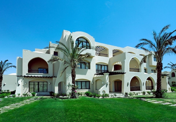 Gallery - Jaz Neo Saraya Palms