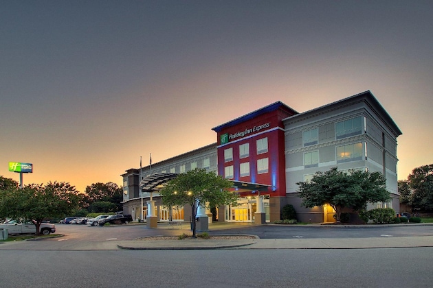 Gallery - Hampton Inn Lexington   Georgetown I 75