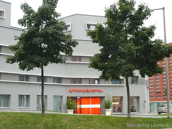 Gallery - Plaza Premium Salzburg