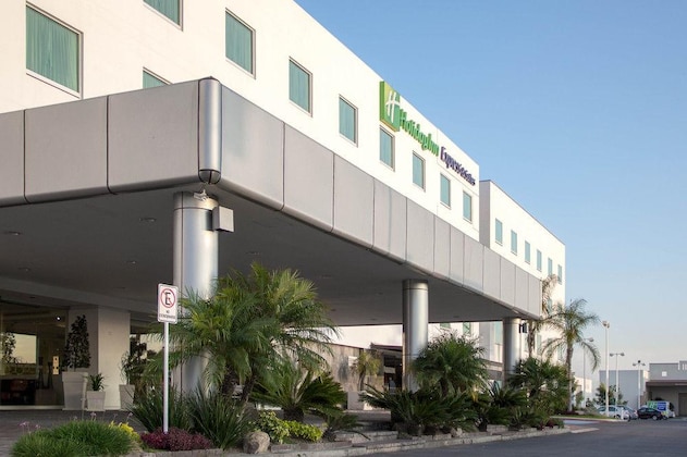 Gallery - Holiday Inn Express & Suites Irapuato