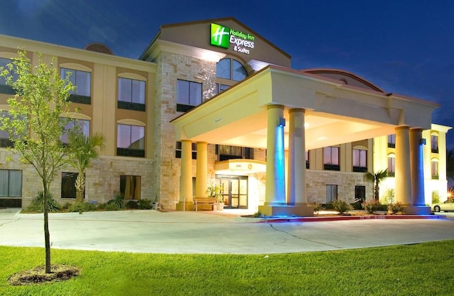Gallery - Holiday Inn Express Suites Beeville, An Ihg Hotel