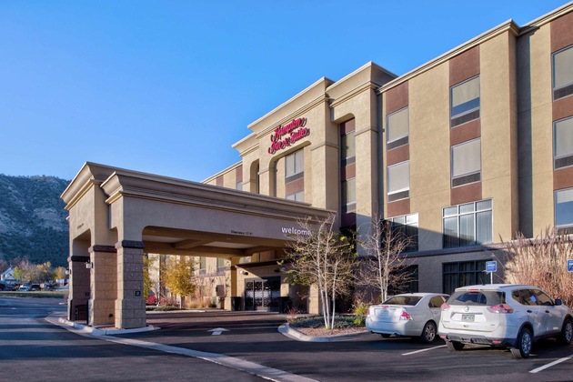 Gallery - Hampton Inn & Suites Rifle