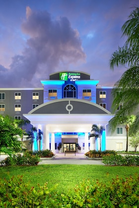 Gallery - Holiday Inn Express & Suites Port St. Lucie West By Ihg