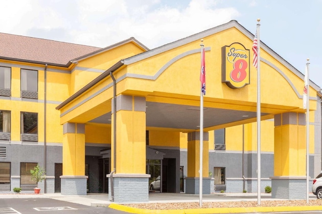 Gallery - Super 8 By Wyndham Crossville Tn