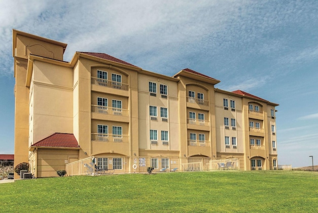 Gallery - La Quinta Inn & Suites By Wyndham Fort Worth - Lake Worth