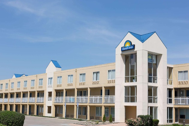 Gallery - Days Inn By Wyndham West Des Moines   Clive