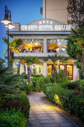 Gallery - Grand Hotel Gallia