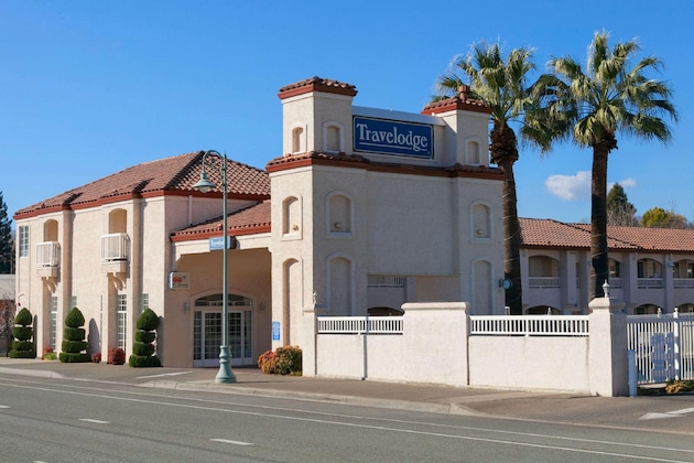 Gallery - Days Inn By Wyndham Trois-Rivieres