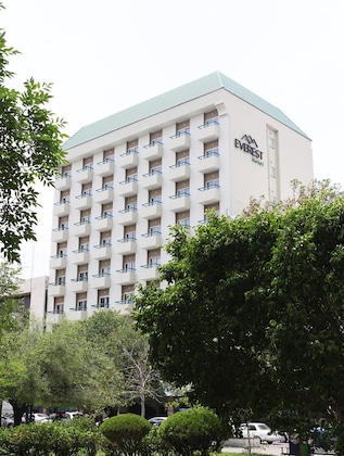 Gallery - Everest Hotel