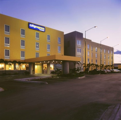 Gallery - City Express Nuevo Laredo