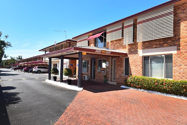 Gallery - Kennedy Drive Boutique Motel & Nursery | Close To City Centre & Gold Coast Airport