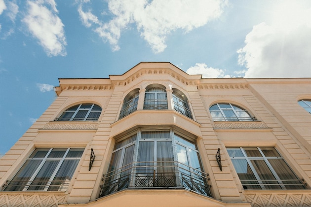 Gallery - Astra Old Town
