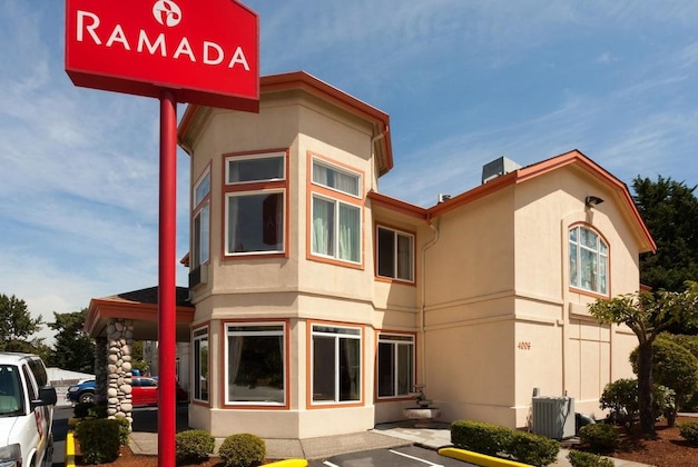 Gallery - Ramada By Wyndham Seatac Airport North