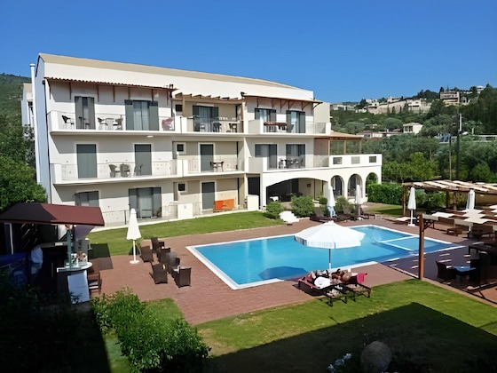 Gallery - Hotel Eleana