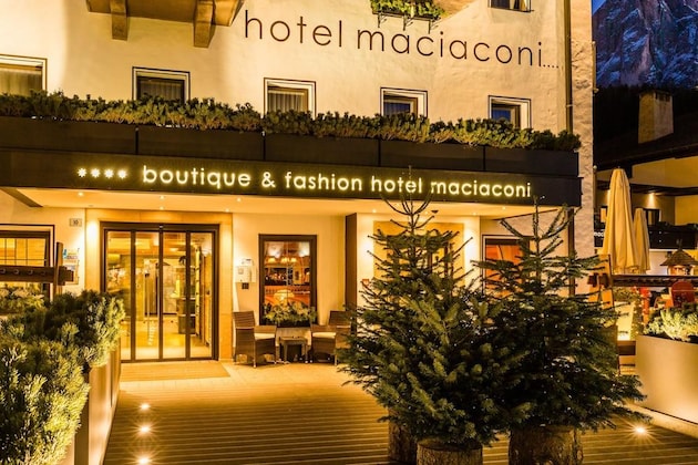 Gallery - Boutique & Fashion Hotel Maciaconi