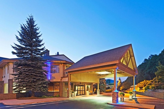 Gallery - Holiday Inn Express Blowing Rock South By Ihg