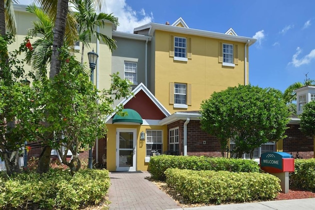 Gallery - Candlewood Suites Miami Lakes By Ihg