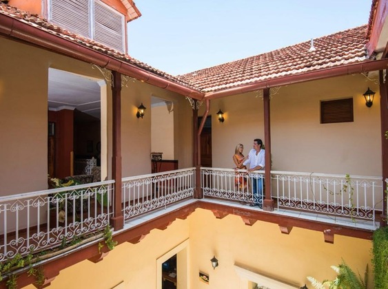 Gallery - La Habanera