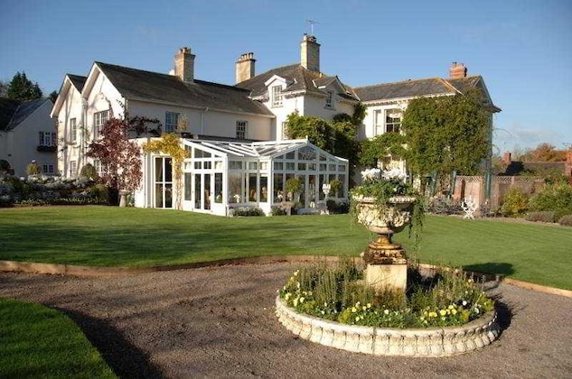 Gallery - Summer Lodge Country House Hotel