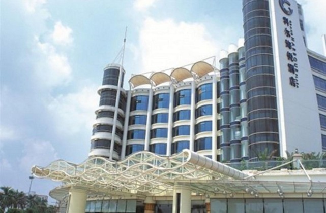 Gallery - Royal Marina Plaza