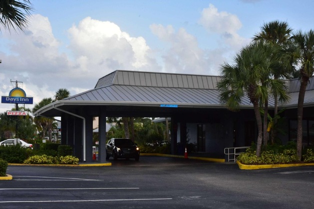 Gallery - Days Inn By Wyndham Stuart