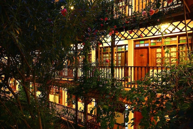 Gallery - Protea Hotel By Marriott Dar Es Salaam Courtyard