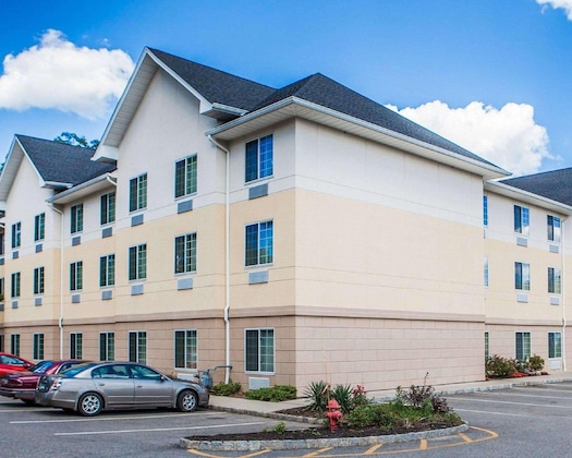 Gallery - Comfort Suites