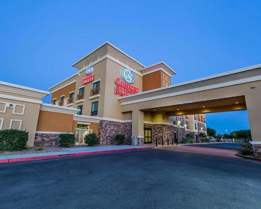 Gallery - Comfort Suites
