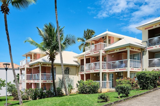 Gallery - Diamant Beach