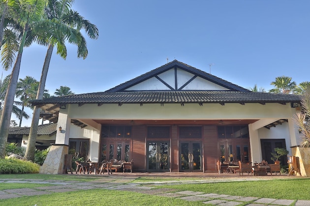 Gallery - Cyberview Resort & Spa
