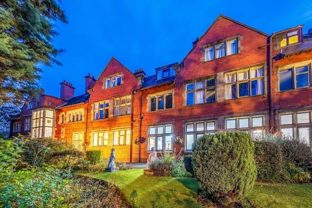 Gallery - Broadfield Park Hotel