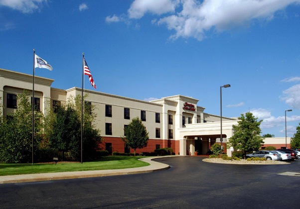 Gallery - Hampton Inn & Suites Kalamazoo Oshtemo