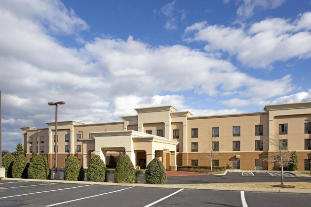 Gallery - Hampton Inn & Suites Nashville Smyrna