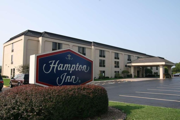 Gallery - Hampton Inn Chicago-Elgin I-90